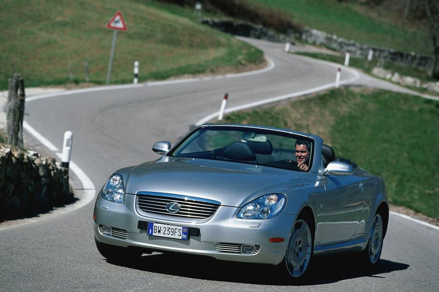  Lexus SC430 2002 года  (фото 19 из 28)
